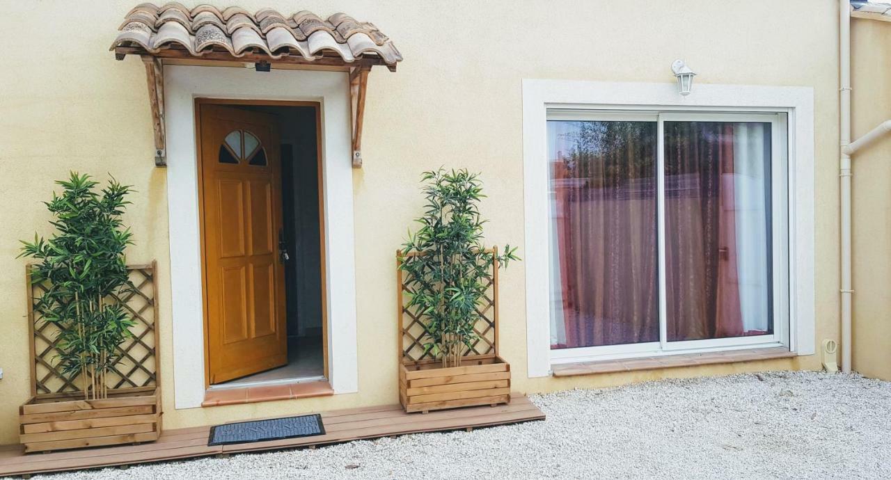 Maison Avec Jardin Au Calme La Crau Esterno foto